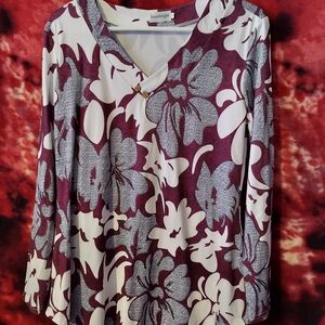 Women's Floral V-Neck Top - Burgundy and White